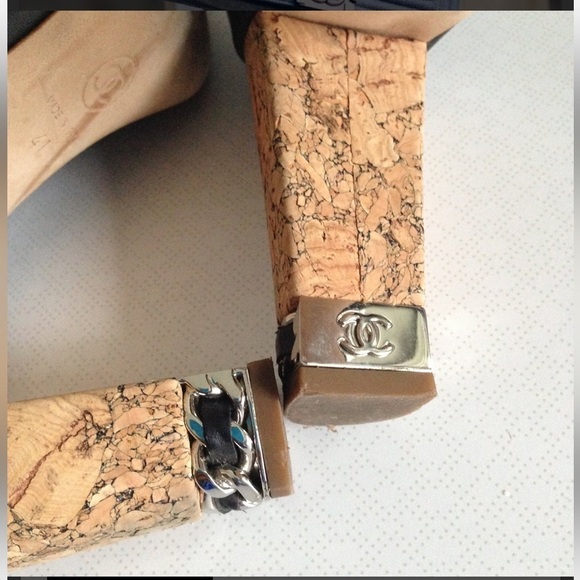 CHANEL OpenToe Black Leather Ankle Boots Mark Chain Cork Heel CC Size 38 - Picture 2 of 8